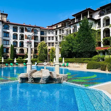 Esteban Complex Private Apartament Suuny Apartmán *